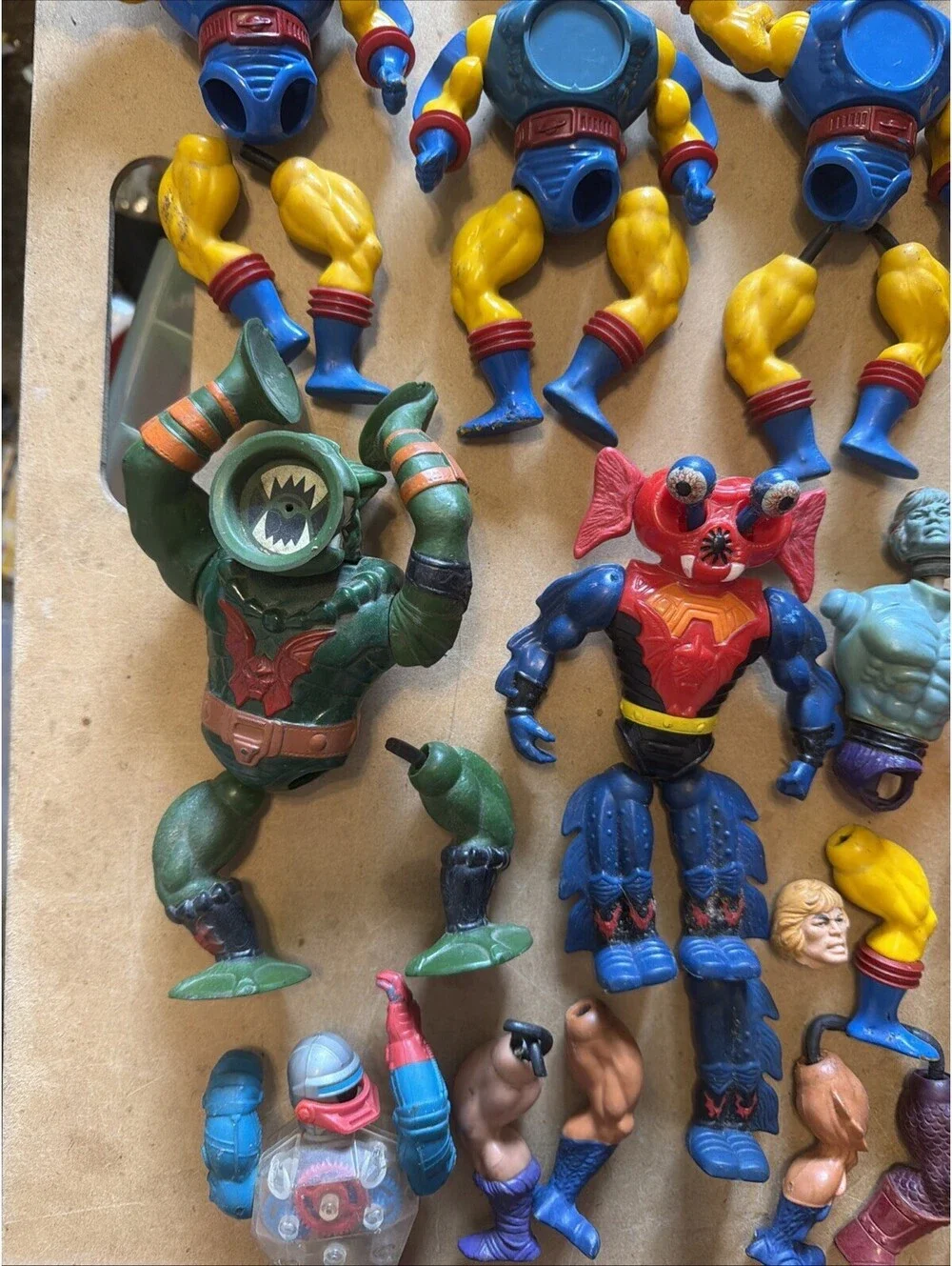 Vintage Masters of the Universe MOTU 80’s Figures Parts Massive Legs Lot